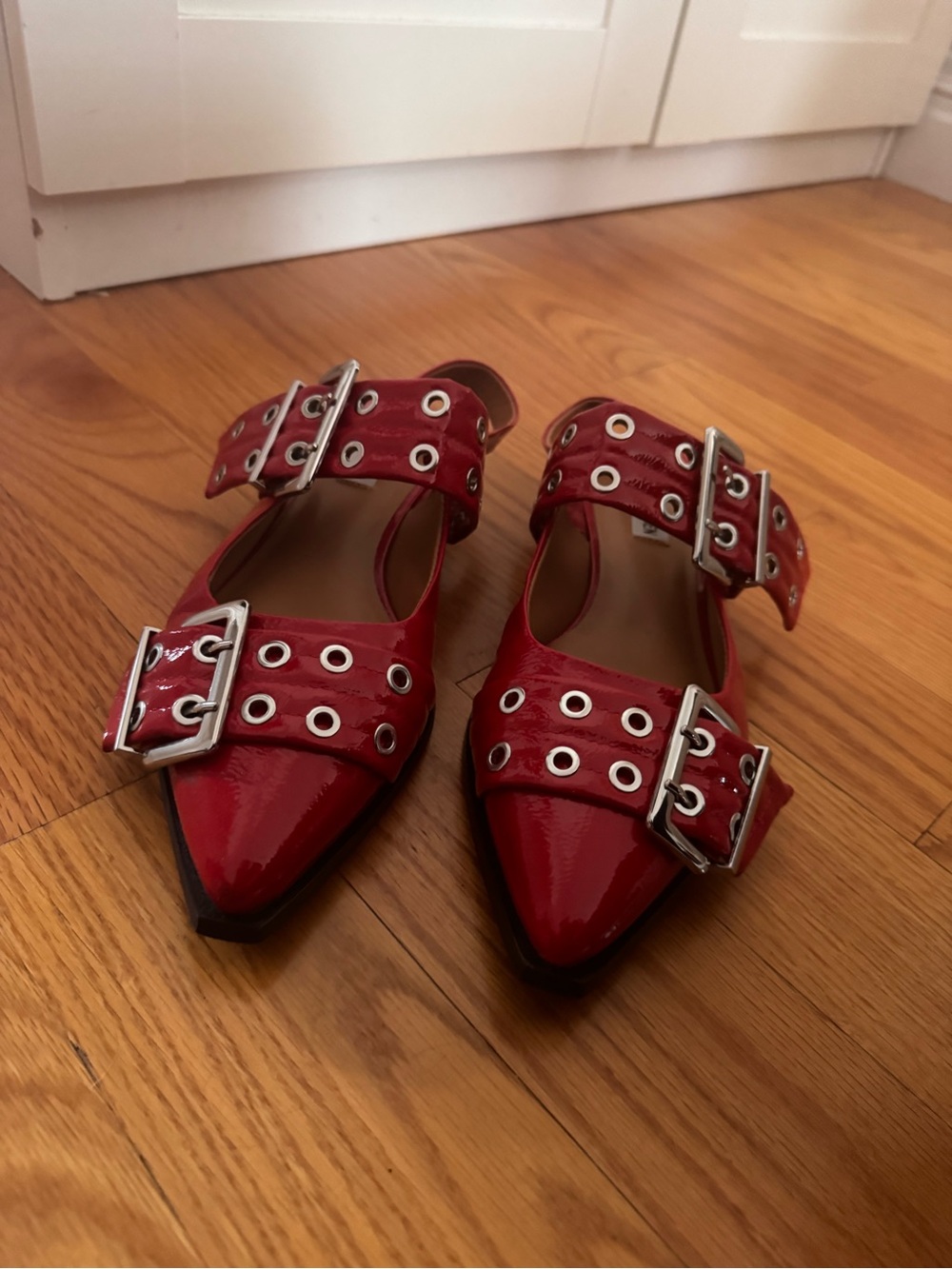 Steve Madden Red Patent Pointed Buckle Flats
